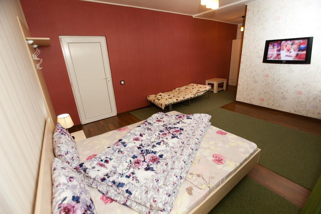 Hotel La Gil Bucarest Habitación foto